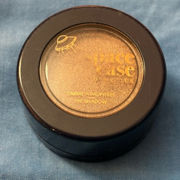 Space Case Cosmetics Eyeshadow in “Space Food” Vegan & Cruelty Free NWT - Picture 10 of 14